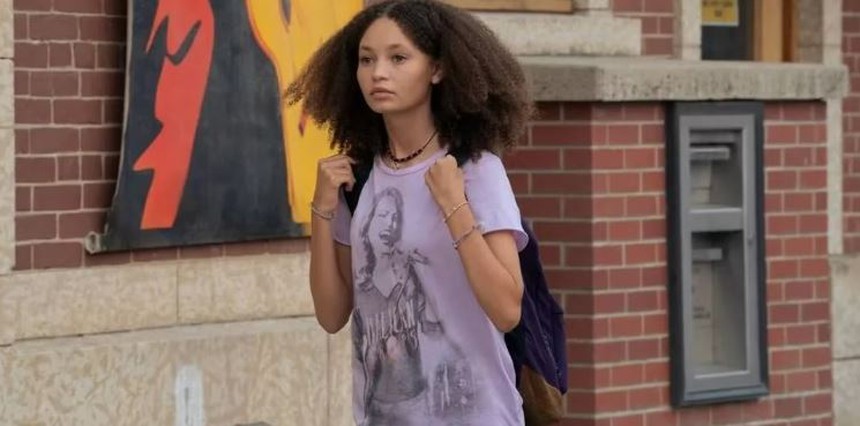 Những chi tiết thú vị trong tập mở màn The Last Of Us mà chỉ fan loạt game nguyên tác mới nhận ra - Ảnh 2.