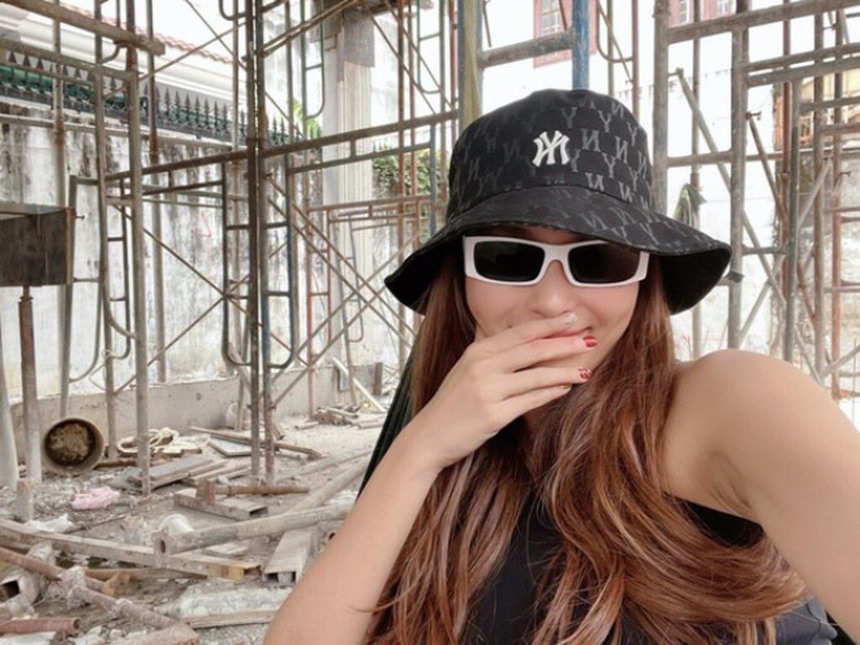 1 cặp vợ chồng sao Việt tặng nhà khủng cho mẹ, biết khối tài sản sở hữu còn bất ngờ hơn  - Ảnh 5.