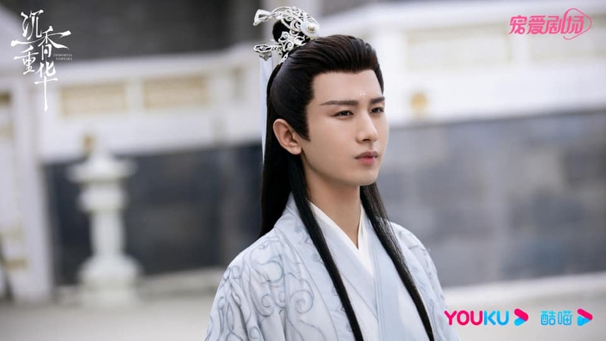 Dàn 'bản sao' Hoa ngữ gây náo loạn 2022: Cúc Tịnh Y bị chị gái 'lấn lướt', ai học đòi làm Lưu Diệc Phi thứ 2? - Ảnh 4.