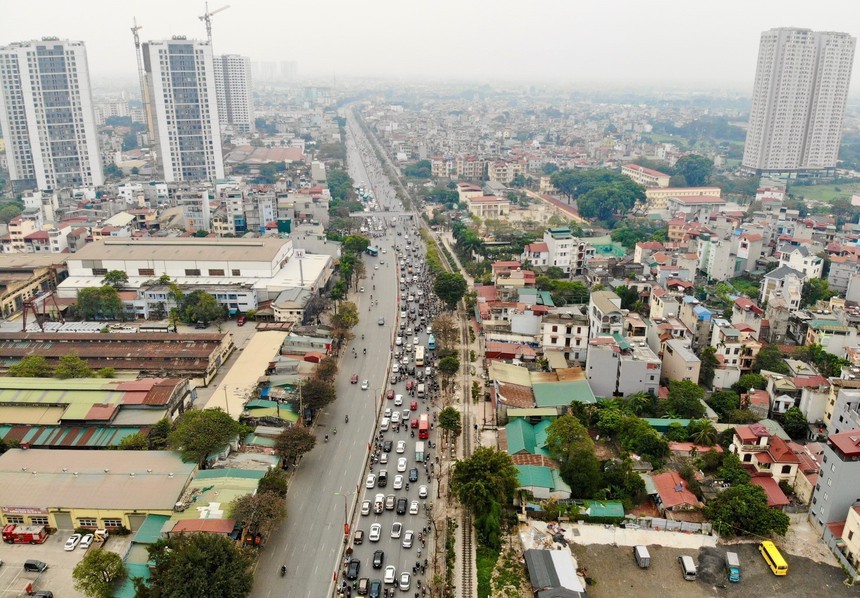 Người dân ùn ùn rời Hà Nội về các tỉnh nghỉ Tết - Ảnh 9.