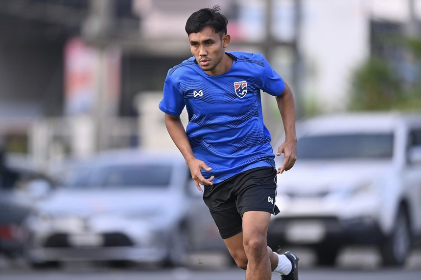 Huyền thoại sống Dangda "gánh" cả đội tuyển Thái Lan - Ảnh 2.