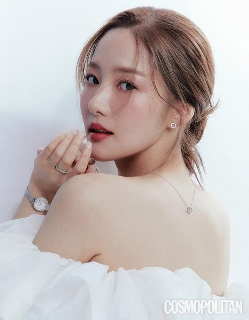 Top 15 nữ diễn viên xinh đẹp nhất xứ Hàn năm 2023: Suzy chỉ đứng thứ 5 - Ảnh 3. Top 15 nữ diễn viên xinh đẹp nhất xứ Hàn năm 2023: Suzy chỉ đứng thứ 5 - Ảnh 3.