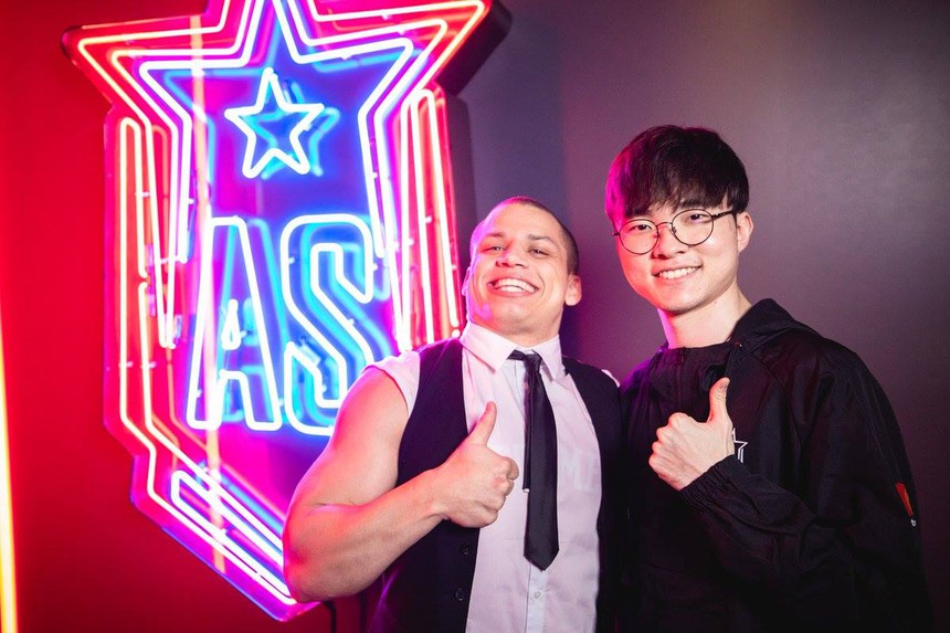 Faker chụp nghìn bức ảnh vẫn 1 kiểu tạo dáng, người duy nhất khiến "chủ tịch" thả tim hóa ra là đây! - Ảnh 6.