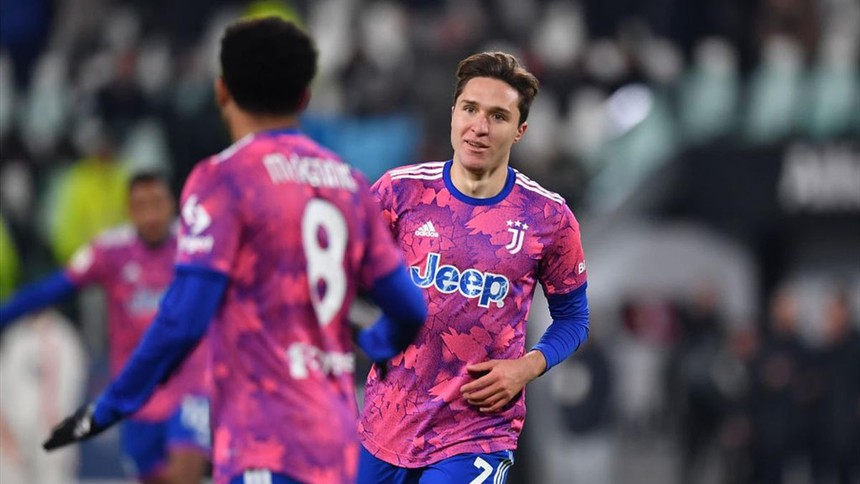 Tin bóng đá sáng 20/1: Cầu thủ MU bị treo giò 7 trận - Ảnh 6.