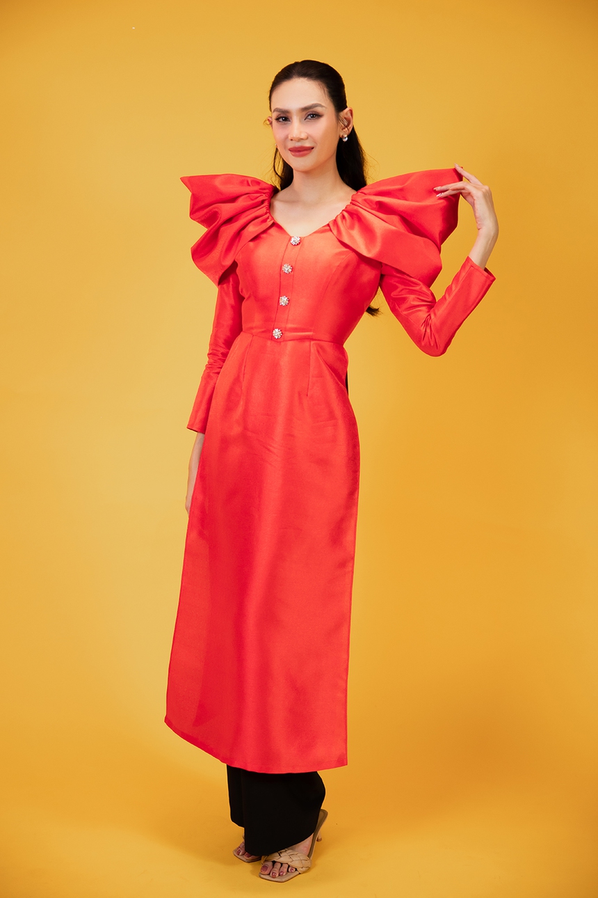 Võ Hoàng Yến: 'Ở 'Sao nhập ngũ', tôi khắc xuất, Võ Minh Sơn khắc nhập' - Ảnh 12. Võ Hoàng Yến: 'Ở 'Sao nhập ngũ', tôi khắc xuất, Võ Minh Sơn khắc nhập' - Ảnh 12.