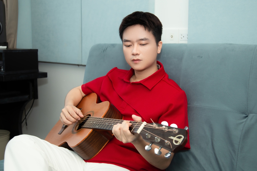 Bùi Công Nam: "Hồi mới vào nghề, cát-xê của tôi là 7-10 triệu cho 1 bài hát. Giờ đây con số đó gấp 10 lần..."  - Ảnh 15.