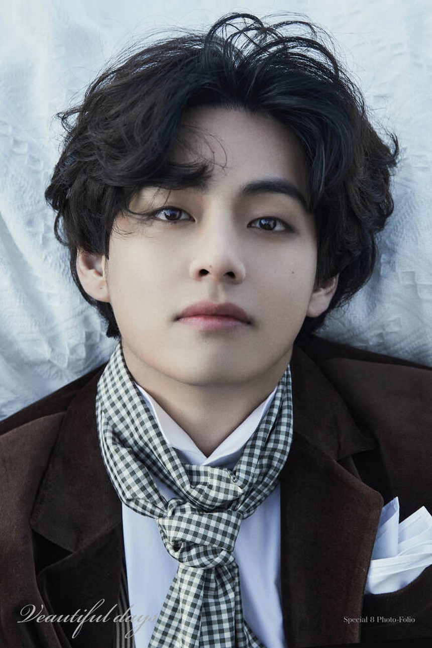 V BTS chiếm lĩnh mọi hạng mục của 'The Global Choice 100' - Ảnh 3. V BTS chiếm lĩnh mọi hạng mục của 'The Global Choice 100' - Ảnh 3.