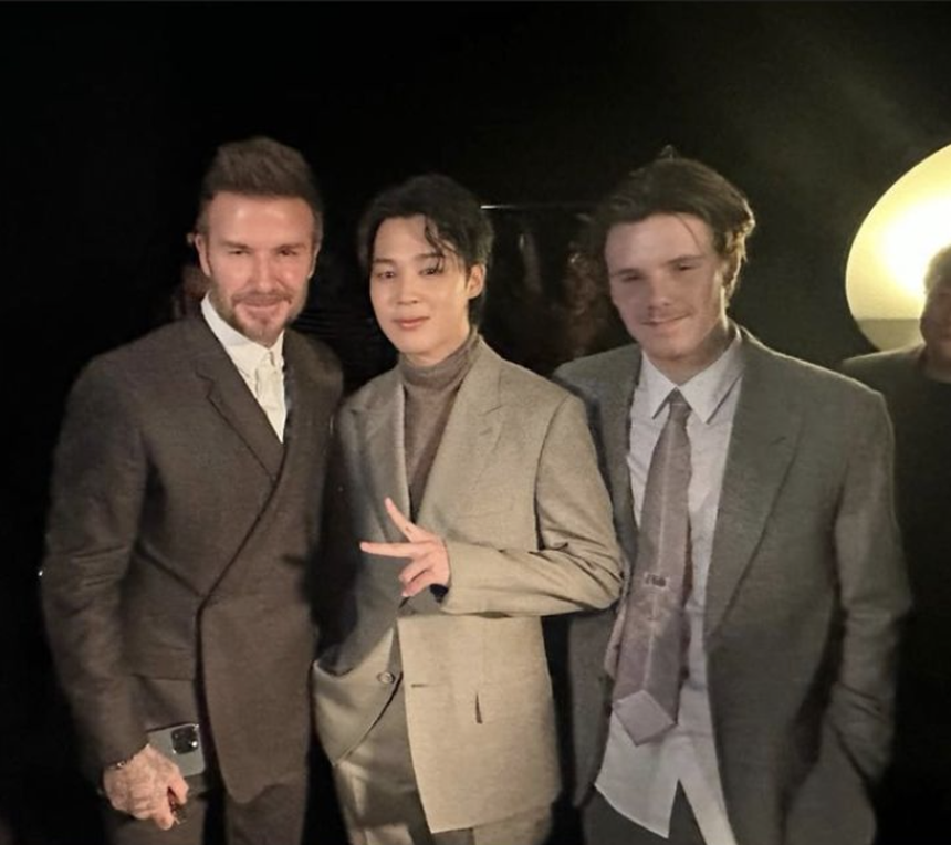 Paris 'đảo lộn' bởi sự xuất hiện của Jimin BTS tại Tuần lễ thời trang Paris - Ảnh 3.