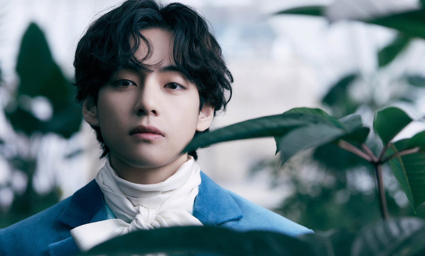 V BTS chiếm lĩnh mọi hạng mục của 'The Global Choice 100' - Ảnh 2. V BTS chiếm lĩnh mọi hạng mục của 'The Global Choice 100' - Ảnh 2.