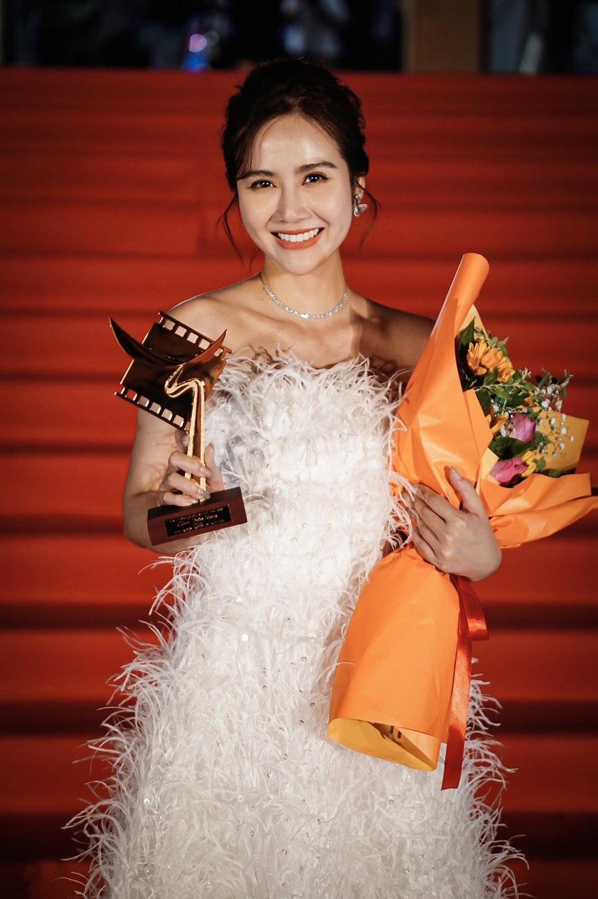 Phan Minh Huyền nói gì khi bị hỏi "Bao giờ lấy chồng?" ngày Tết? - Ảnh 5.