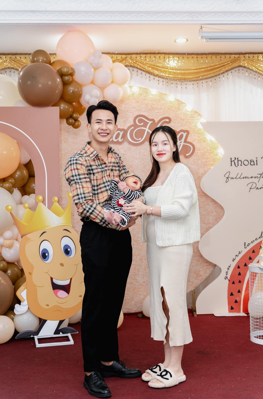 Quý cô tuổi Mão 6,6 triệu follow: Chuyện hôn nhân như phim hài, ngày Tết chồng tuyên bố “Đàn ông hiện đại không ngại rửa bát” - Ảnh 3. Quý cô tuổi Mão 6,6 triệu follow: Chuyện hôn nhân như phim hài, ngày Tết chồng tuyên bố “Đàn ông hiện đại không ngại rửa bát” - Ảnh 3.