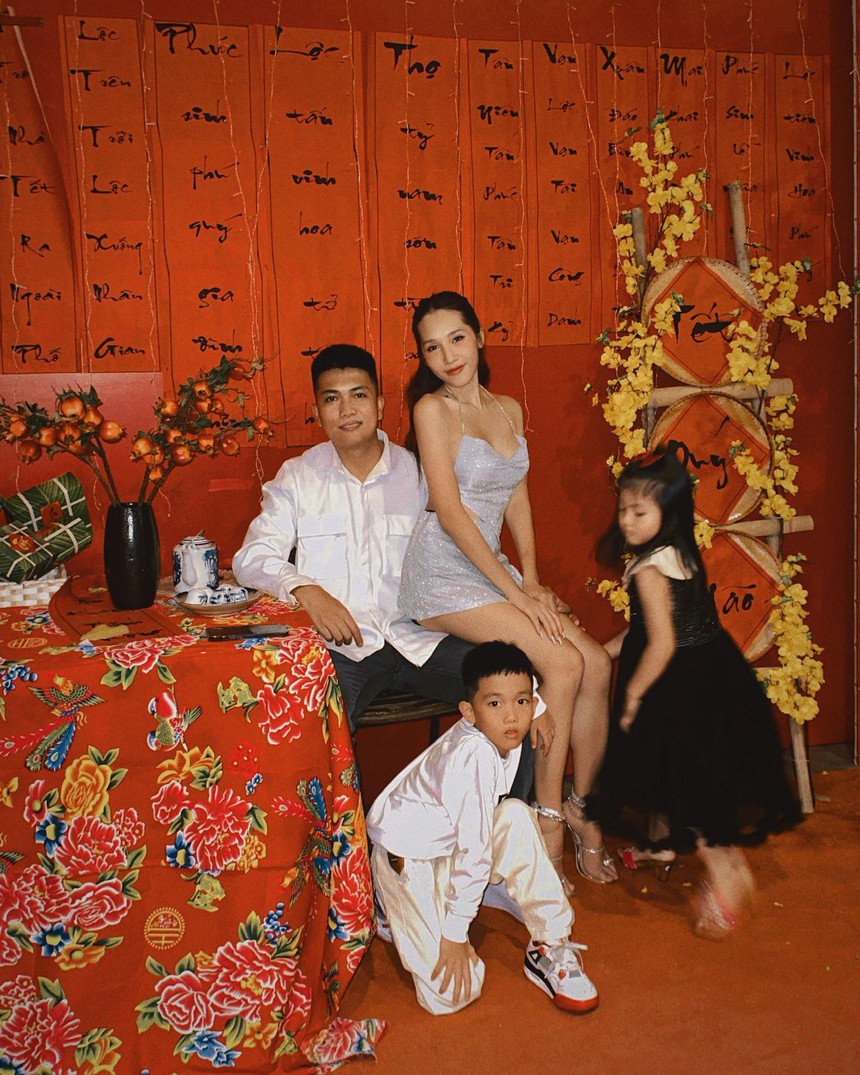 Sao Việt ngày Mồng 1 Tết: Loạt cặp đôi thi nhau phát 'cẩu lương', Anh Tú khoe Diệu Nhi lần đầu làm 1 việc  - Ảnh 7.