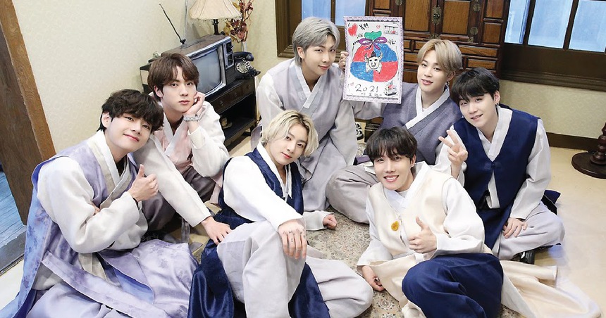 Netizen ca ngợi BTS sau lời chúc Tết Nguyên Đán 2023 - Ảnh 4.
