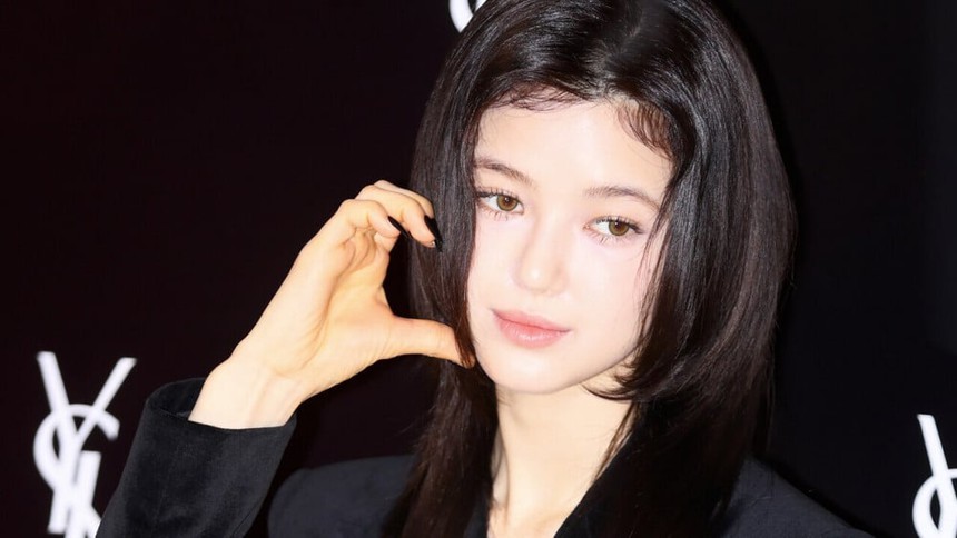 Netizen ca ngợi BTS sau lời chúc Tết Nguyên Đán 2023 - Ảnh 5.