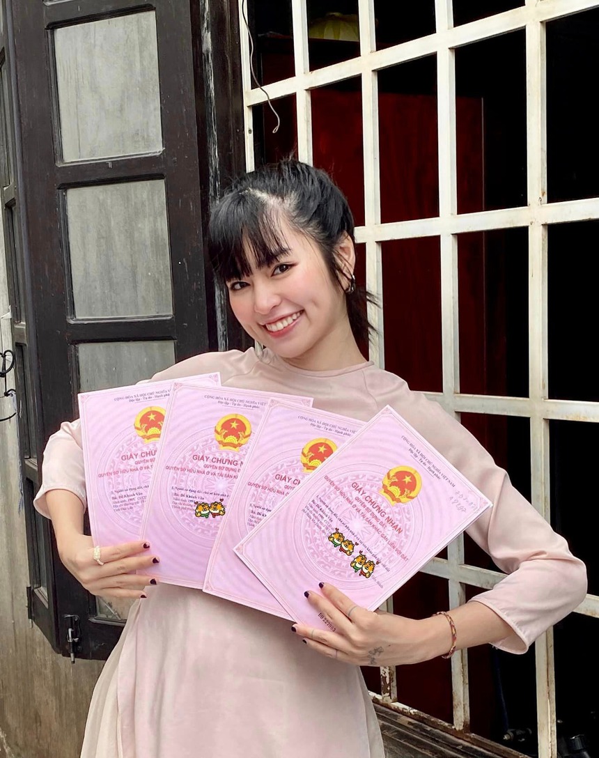 Đỗ Khánh Vân tự lì xì ‘khủng’ cho mình vào đầu năm - Ảnh 2.