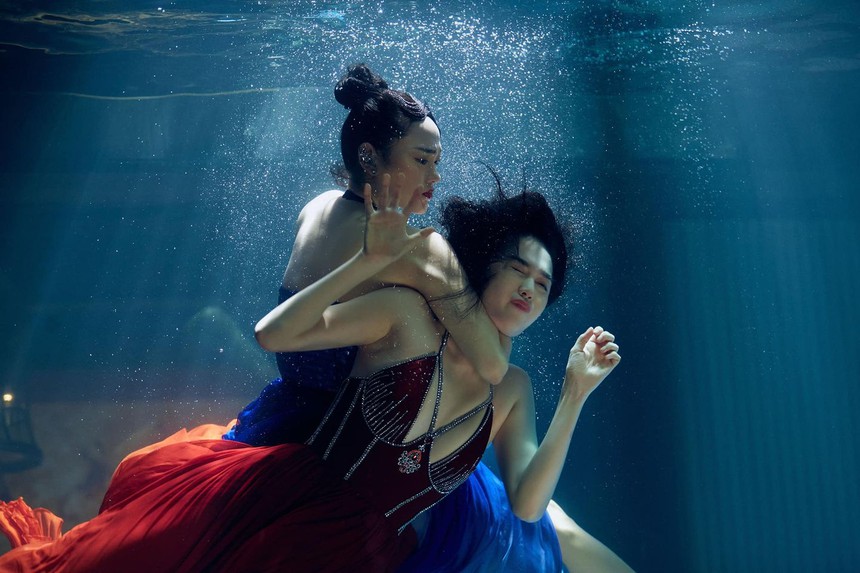 Minh Hằng, Vũ Ngọc Đãng lên tiếng khi thấy 'Chị chị em em 2' xem được cả trên mạng - Ảnh 1.