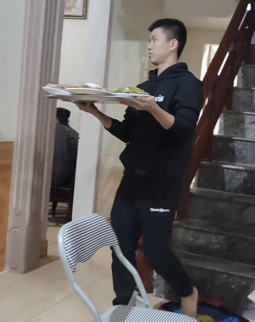 Hoàng Đức bắt trend "sợ Tết", Đức Huy đáp cực lầy khi bị Văn Đức đòi lì xì - Ảnh 2.