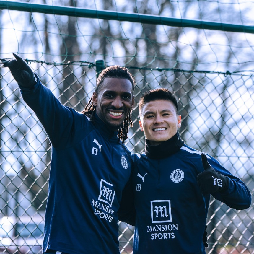 Quang Hải có thêm đối thủ tại Pau FC - Ảnh 2.