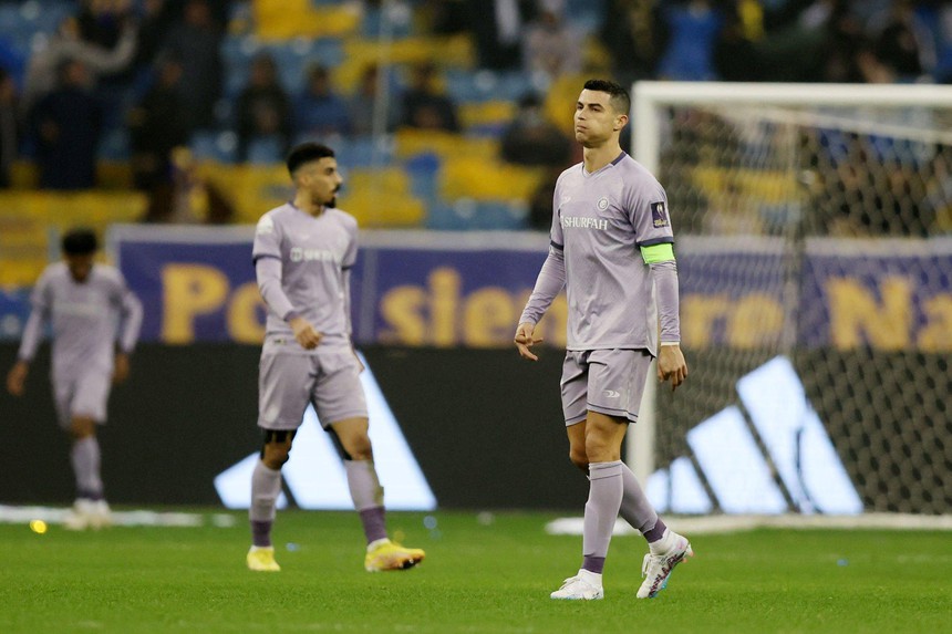 Ronaldo vẫn tịt ngòi ở trận thứ 2 với Al Nassr - Ảnh 2. Ronaldo vẫn tịt ngòi ở trận thứ 2 với Al Nassr - Ảnh 2.