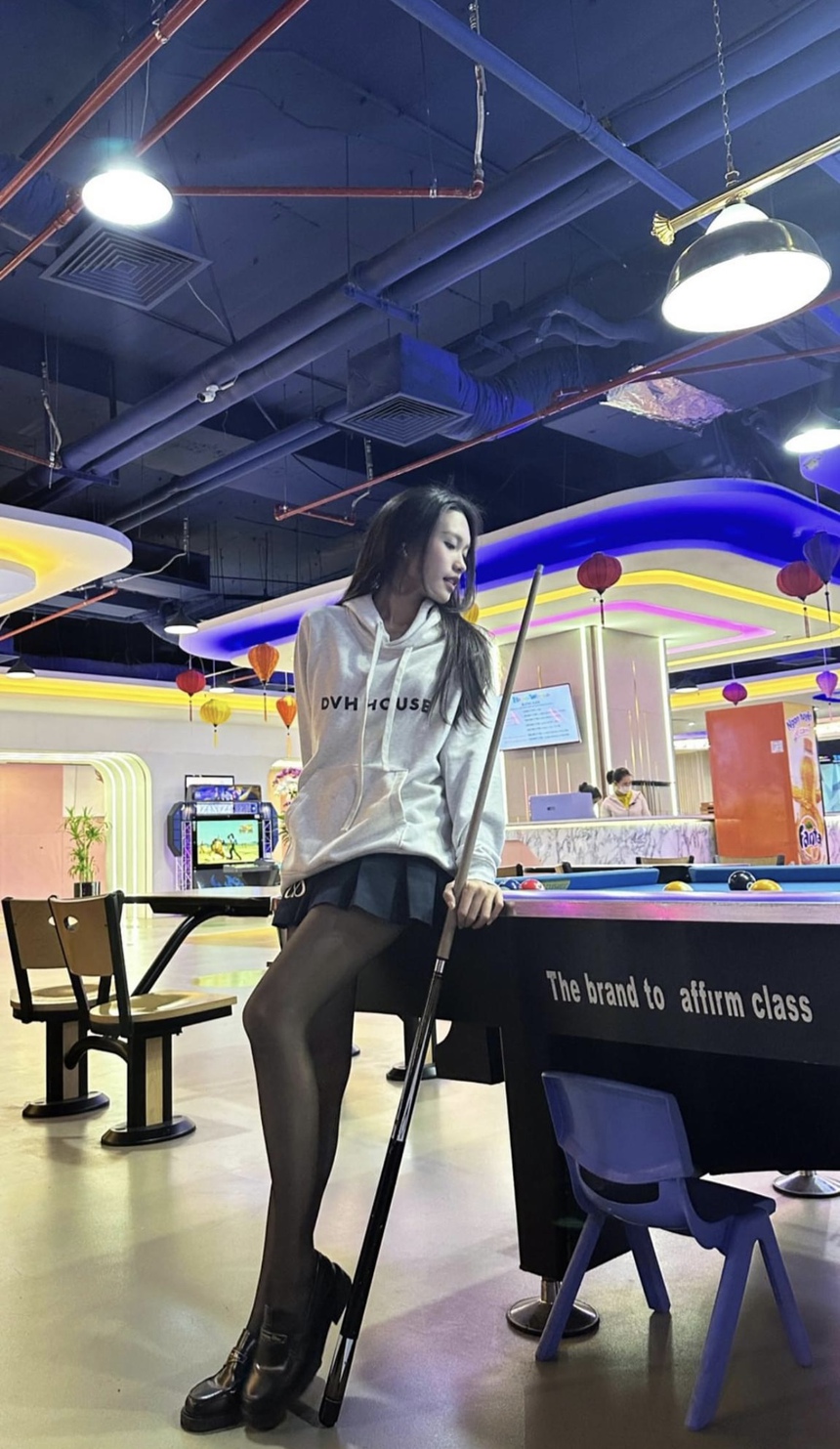 Tết sắp hết nhưng đường đua nhan sắc chưa bao giờ dừng lại: Ai cũng khoe body không chút mỡ thừa, thả dáng cực cháy khiến dân tình mê mẩn - Ảnh 7.