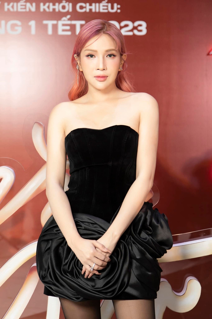 'Soi' cặp chị em phim 'Nhà bà Nữ' Uyển Ân, Khả Như: Điểm chung bất ngờ trong nghiệp học - Ảnh 2.