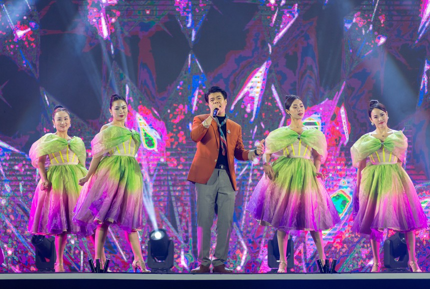 Hàng nghìn người tham dự khai trương Phố cổ Tam Chúc - Ảnh 3.