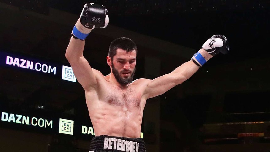 Nhà vô địch boxing Artur Beterbiev hướng tới năm 2023 mang tính bước ngoặt - Ảnh 1. Nhà vô địch boxing Artur Beterbiev hướng tới năm 2023 mang tính bước ngoặt - Ảnh 1.
