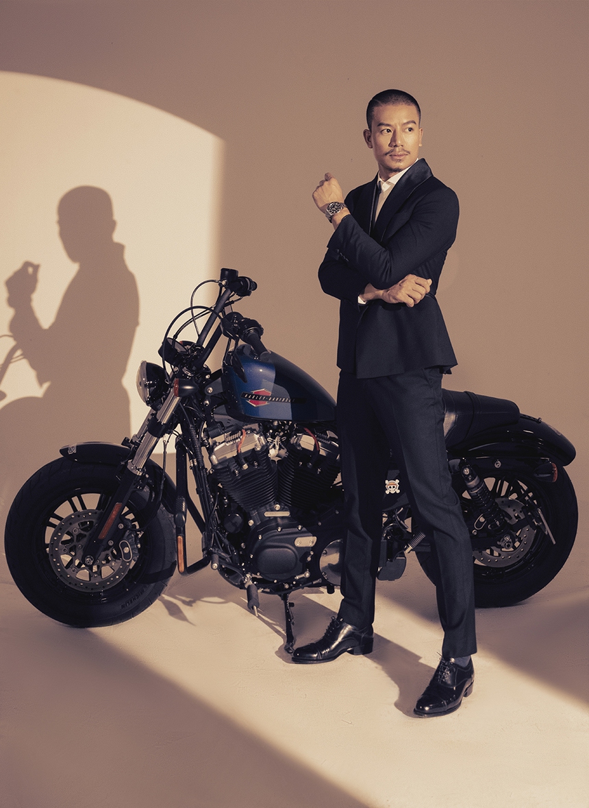 9 năm theo đuổi nghề diễn, Hiếu Nguyễn hoảng loạn vì bị ngất xỉu khi quay cảnh hành động - Ảnh 5. 9 năm theo đuổi nghề diễn, Hiếu Nguyễn hoảng loạn vì bị ngất xỉu khi quay cảnh hành động - Ảnh 5.