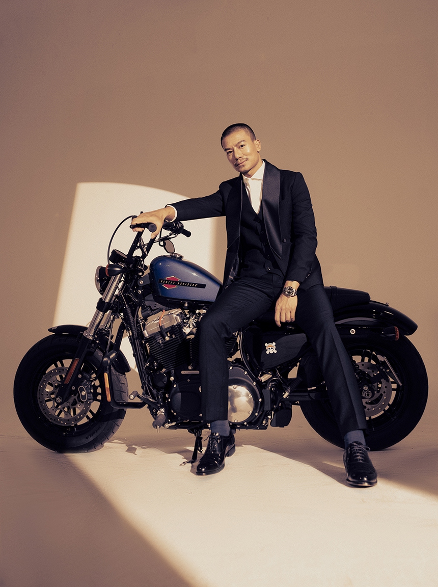 9 năm theo đuổi nghề diễn, Hiếu Nguyễn hoảng loạn vì bị ngất xỉu khi quay cảnh hành động - Ảnh 3. 9 năm theo đuổi nghề diễn, Hiếu Nguyễn hoảng loạn vì bị ngất xỉu khi quay cảnh hành động - Ảnh 3.