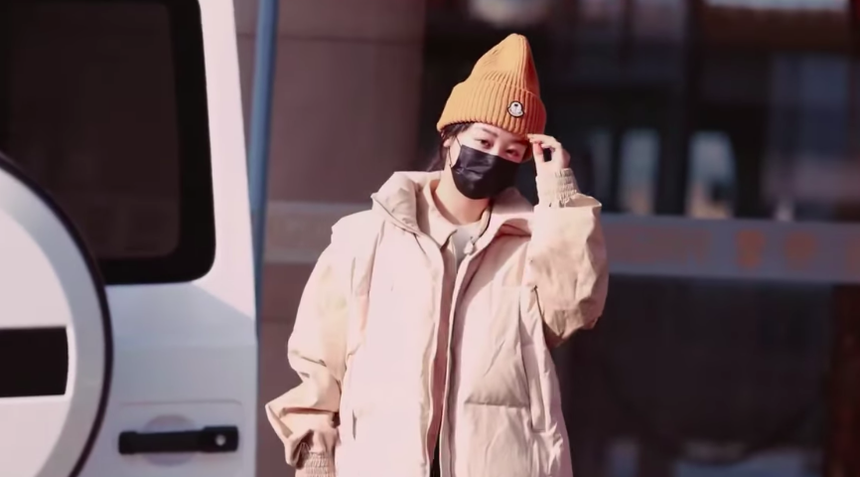 Dương Tử mời cả đoàn phim ăn uống, chứng tỏ đẳng cấp vừa giàu vừa xinh - Ảnh 3.