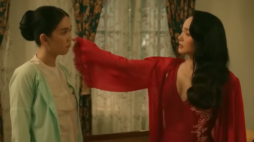 Bí mật sau cảnh nóng nhất ‘Chị chị em em 2’: Ngọc Trinh cởi 100%, Minh Hằng có phản ứng đáng chú ý ra sao? - Ảnh 2.