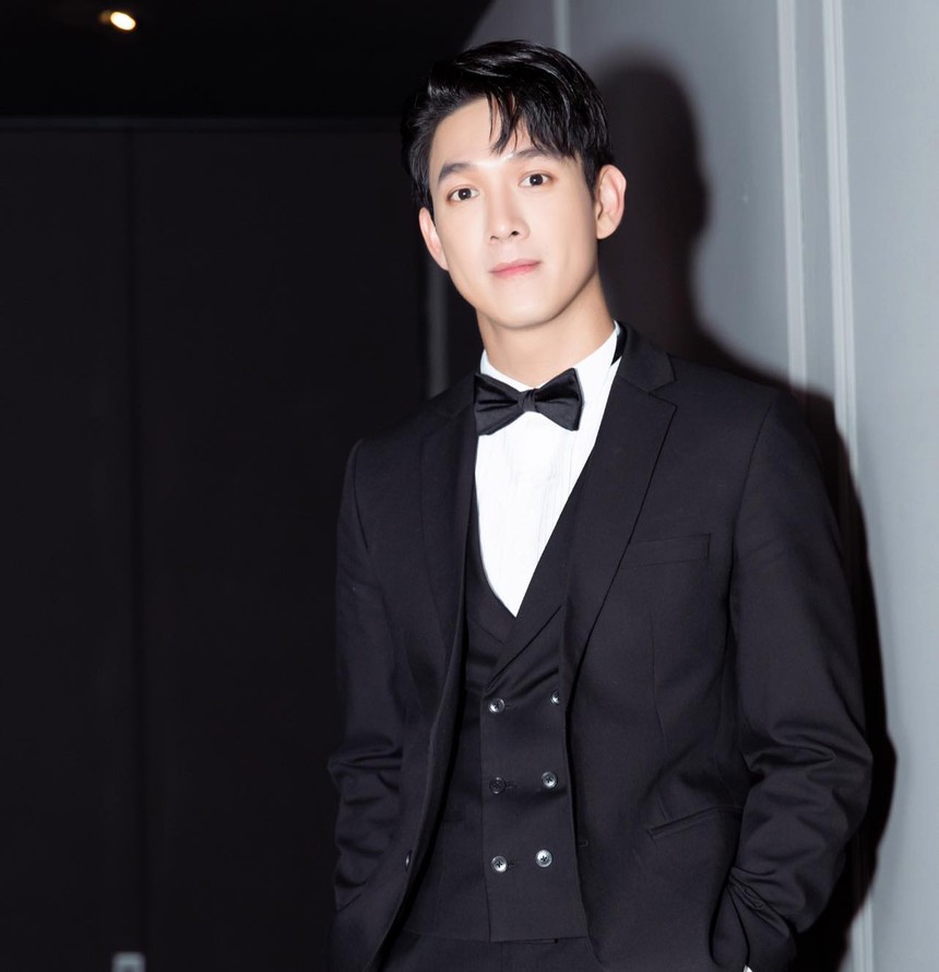 Nam chính 'Nhà bà Nữ': 'Dính loveline' với Thùy Chi, từng đòi chạy xe ôm nuôi bạn gái cũ - Ảnh 4. Nam chính 'Nhà bà Nữ': 'Dính loveline' với Thùy Chi, từng đòi chạy xe ôm nuôi bạn gái cũ - Ảnh 4.