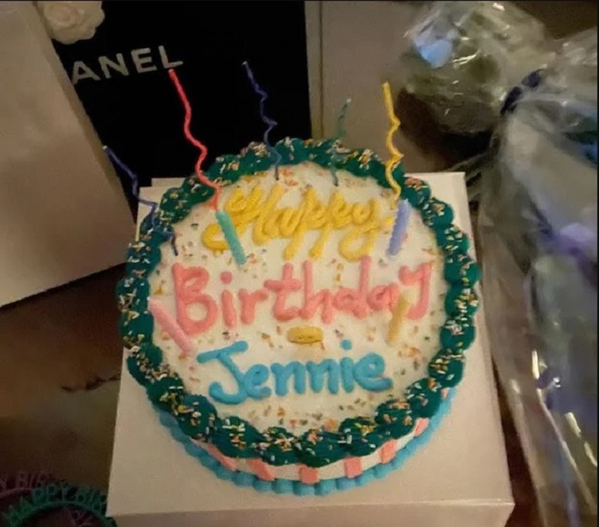 Choáng với bảng giá bữa tiệc sinh nhật xa hoa của Jennie Blackpink - Ảnh 8. Choáng với bảng giá bữa tiệc sinh nhật xa hoa của Jennie Blackpink - Ảnh 8.