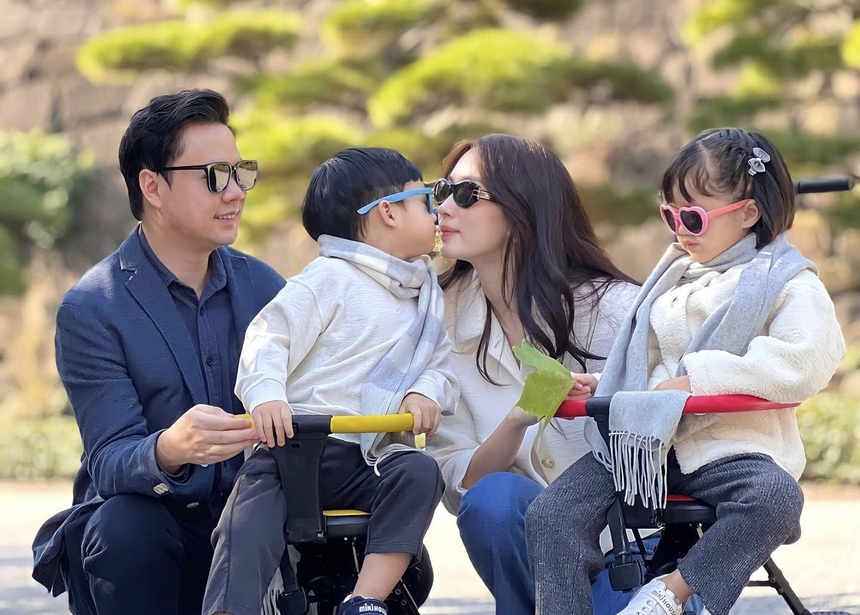 Hoa hậu Đặng Thu Thảo đưa nhóc tỳ hào môn đi du lịch, ái nữ gây ấn tượng vì 1 chi tiết đặc biệt - Ảnh 6. Hoa hậu Đặng Thu Thảo đưa nhóc tỳ hào môn đi du lịch, ái nữ gây ấn tượng vì 1 chi tiết đặc biệt - Ảnh 6.