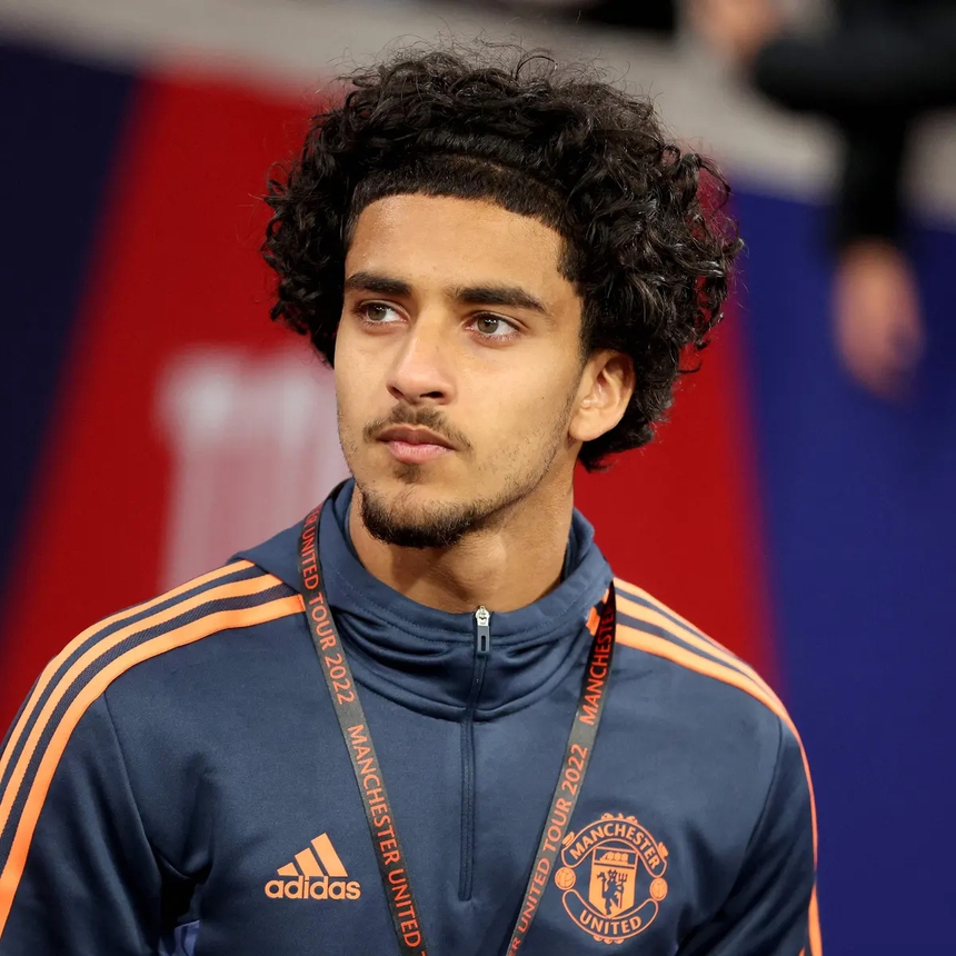 Tin bóng đá MU 28/1: MU giận dữ với người giàu nhất nước Anh - Ảnh 6.