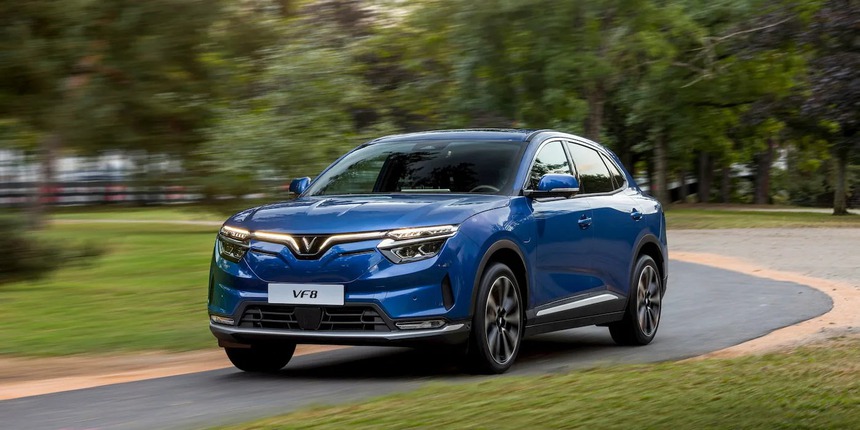 VinFast VF 8 tại Mỹ: Giảm giá bán, tăng tầm hoạt động nhưng vẫn chưa phải lựa chọn 'ngon' - Ảnh 1.