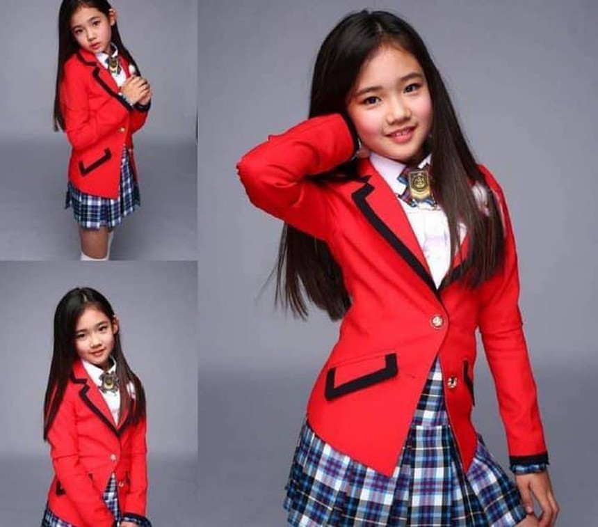 Nhóm "em gái BLACKPINK" hé lộ thành viên 14 tuổi: Mặt "baby" nhưng giọng hát nội lực, có mối quan hệ đặc biệt với em út NewJeans  - Ảnh 9.