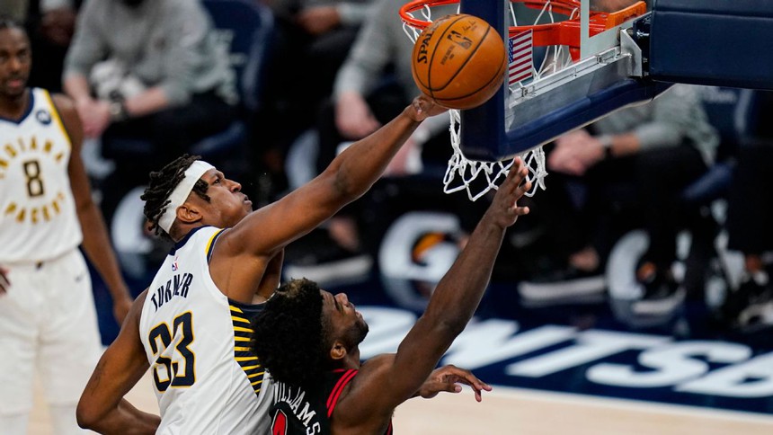 Mục tiêu của LA Lakers cam kết tương lai với CLB - Ảnh 3.