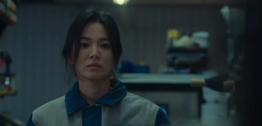 'The Glory' của Song Hye Kyo khiến khán giả nổi da gà - Ảnh 5. 'The Glory' của Song Hye Kyo khiến khán giả nổi da gà - Ảnh 5.