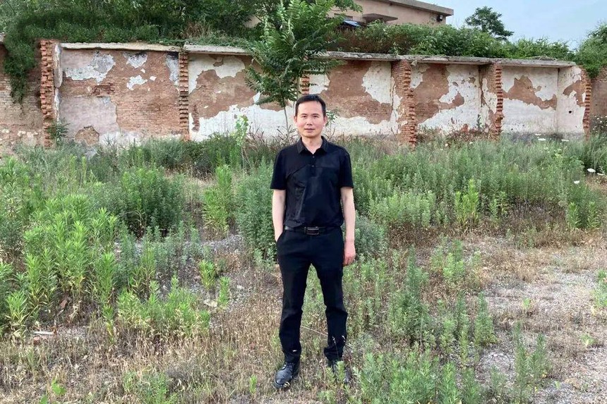 Anh công nhân mỏ than đổi đời thành giáo sư luật: Trải qua nhiều lần "thập tử nhất sinh" mới nhận ra đây là con đường dẫn đến sự giàu có - Ảnh 2.