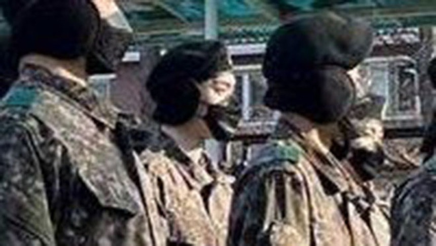 Những hình ảnh mới về quá trình huấn luyện Jin BTS - Ảnh 9.