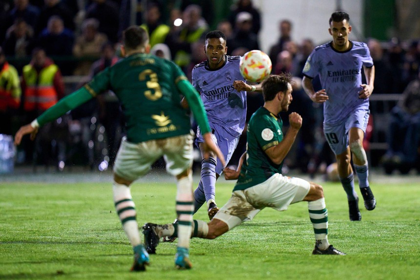 VIDEO bàn thắng trận Cacereno vs Real Madrid: Không thể áp đảo - Ảnh 4. VIDEO bàn thắng trận Cacereno vs Real Madrid: Không thể áp đảo - Ảnh 4.