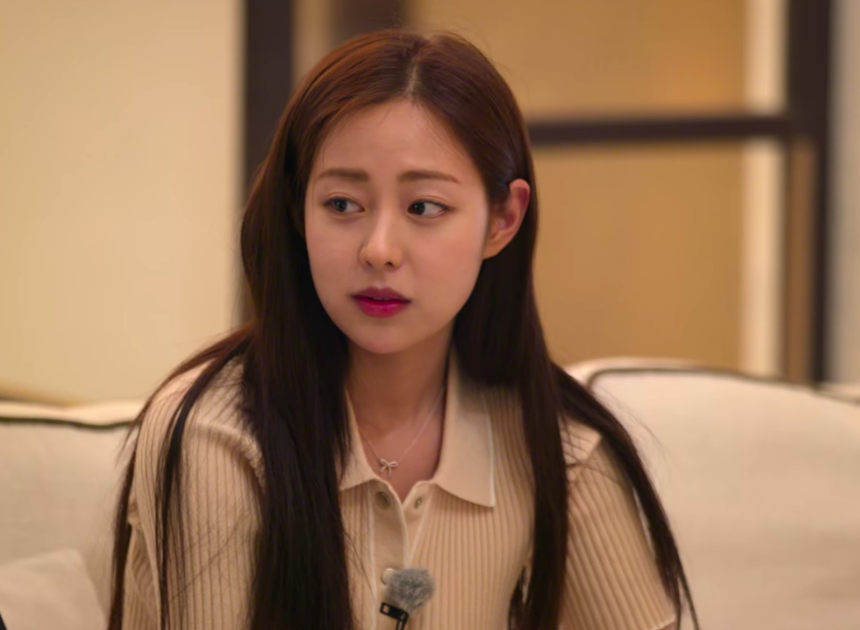 Lộ bằng chứng Hoa hậu hot nhất 'Địa ngục độc thân 2' đang hẹn hò 'bản sao' Jungkook (BTS)? - Ảnh 2.