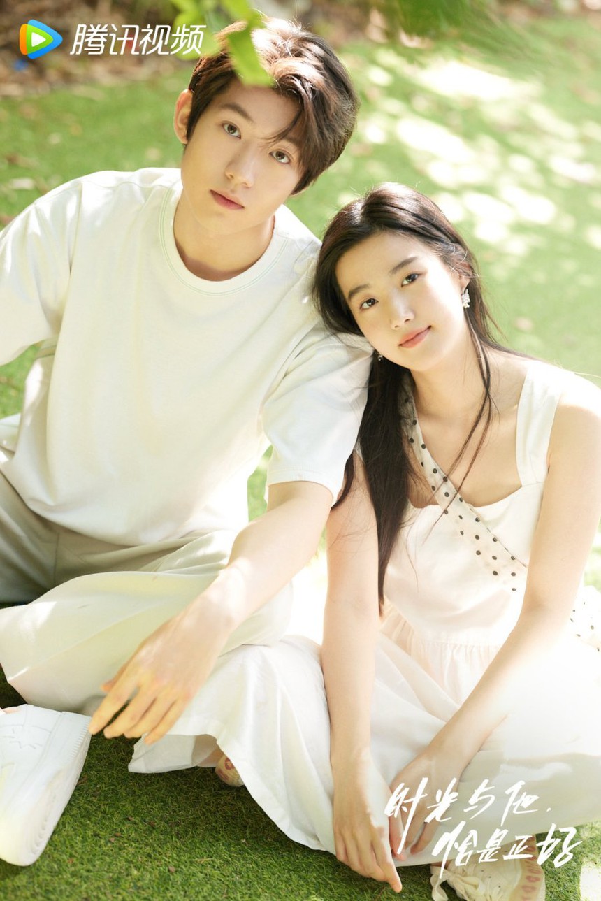 Đây là cặp đôi ngôn tình được yêu thích nhất hiện tại: Tân binh Gen Z trẻ đẹp, nam chính cười tỏa nắng khiến dân tình 'nhũn tim' hàng loạt - Ảnh 1.