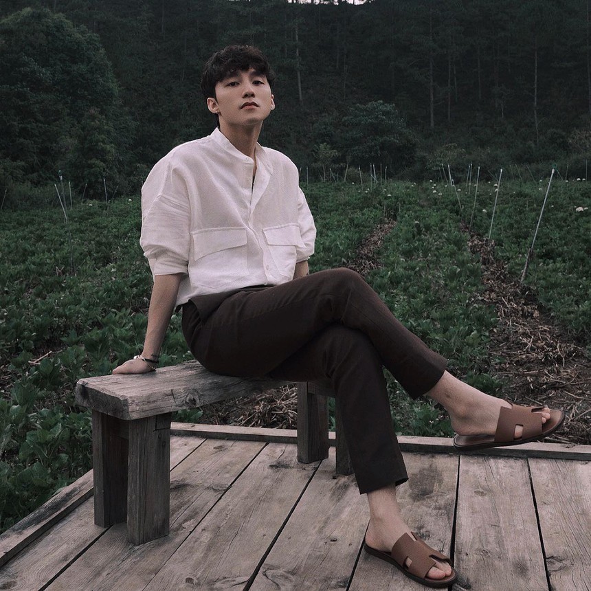 Sáng tác năm lớp 10 của Sơn Tùng M-TP gây bão MXH, hoá ra đã phát hành từ thời chưa nổi tiếng? - Ảnh 2.