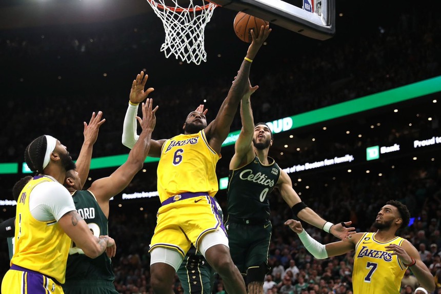 Trọng tài thừa nhận phạm sai lầm trong trận đấu của Lakers - Ảnh 2.