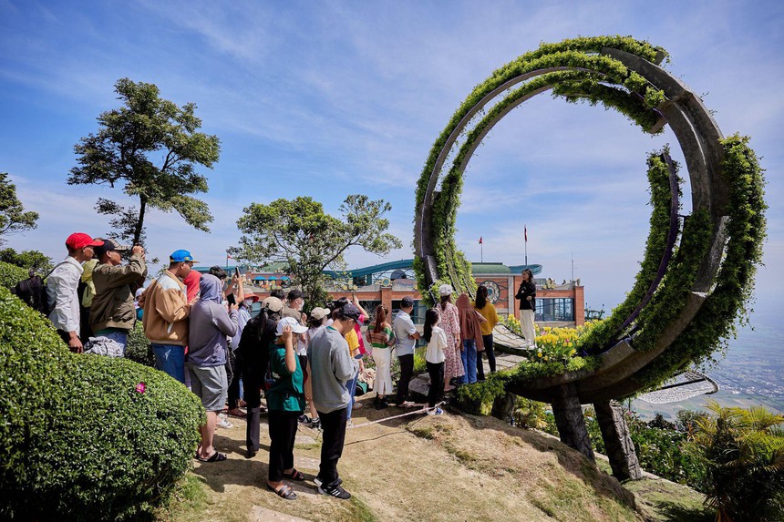 Hội Xuân Núi Bà Đen 2023 - Tây Ninh bừng sáng - Ảnh 9.