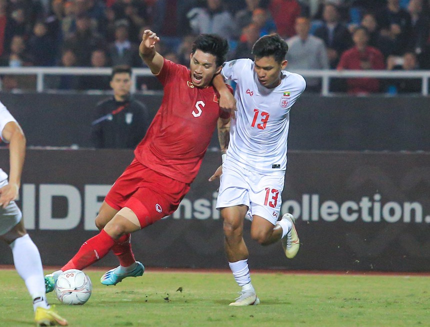 Văn Hậu: "Tôi vượt qua áp lực dư luận để cùng ĐT Việt Nam vô địch AFF Cup 2022" - Ảnh 1.