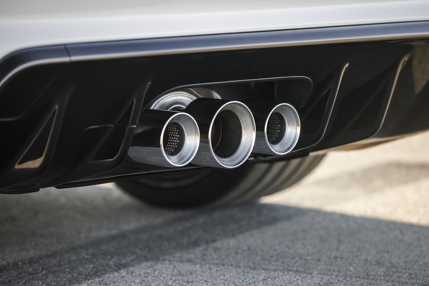 Civic Type R có gì mà ra giá 2,4 tỷ, đắt hơn 3 lần bản thường? - Ảnh 4. Civic Type R có gì mà ra giá 2,4 tỷ, đắt hơn 3 lần bản thường? - Ảnh 4.