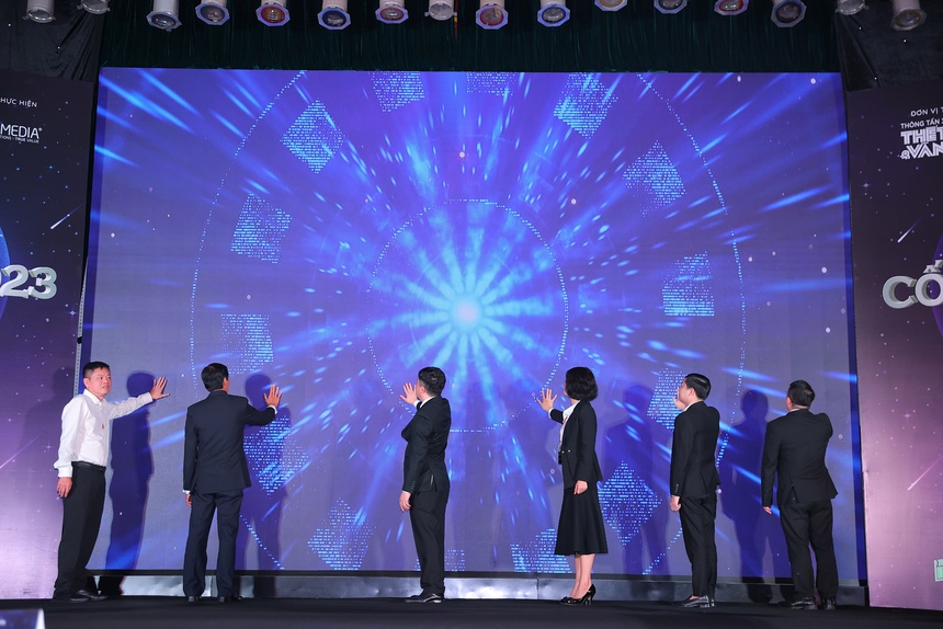 Lễ khởi động Giải thưởng Cống hiến 2023: Bình chọn Bvote, NFT và những cuộc lột xác  - Ảnh 1.